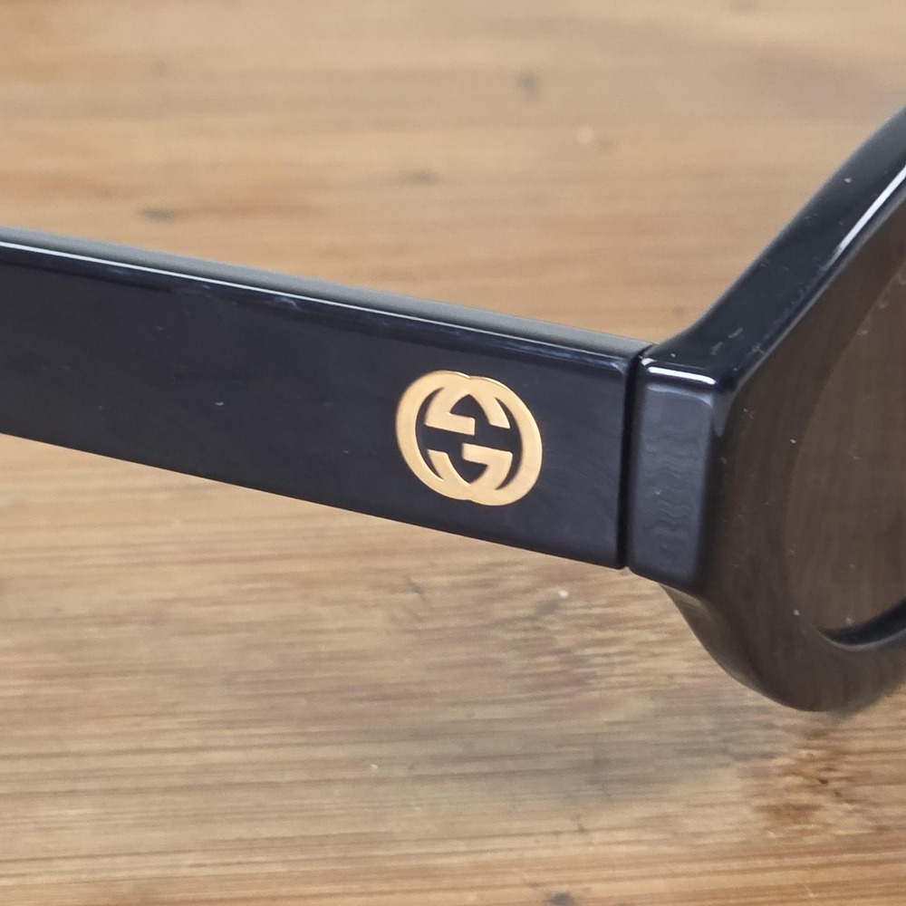 Gucci GG1579S Sunglasses Womens 53-22-140 Black Gray Oval Tinted Plastic Italy - Picture 9 of 16